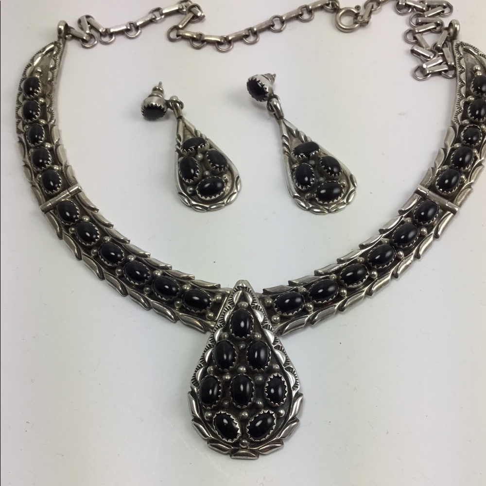 COPY - STERLING BLACK ONYX Native American set. VINTAGE 1980’s